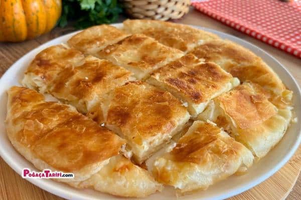 Hamurla Uğraşma Derdi Yok Sadece 2 Yufkayla 5 Dakikada Hazırlayın Tavada Kolay Börek Tarifi