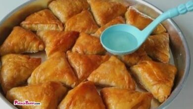 Bir Tepsi Anında Bitti Yiyen Herkes Tadına Hayran Kaldı Kat Kat Çıtır Çıtır Şerbetli Tatlı Tarifi