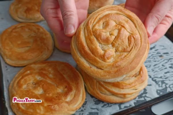 Kat Kat Yapımı Çok Farklı El Açması Börek