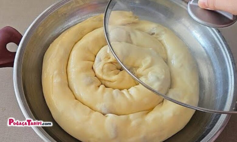 Dışı Çıtır İçi Sulu Börek