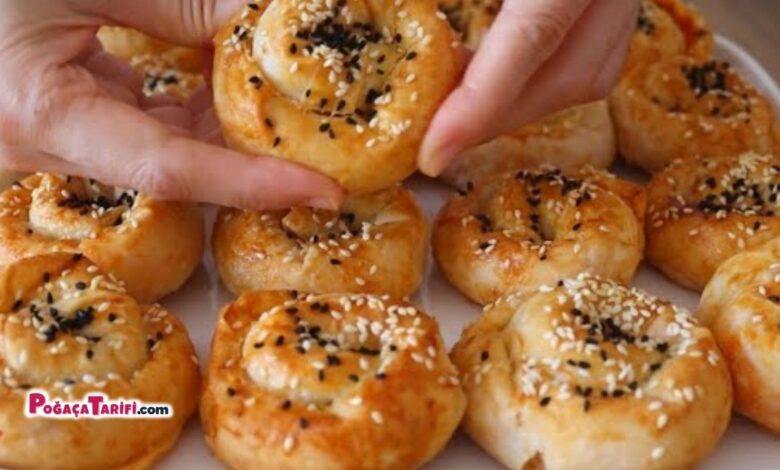 El Açması Gibi Patatesli Börek